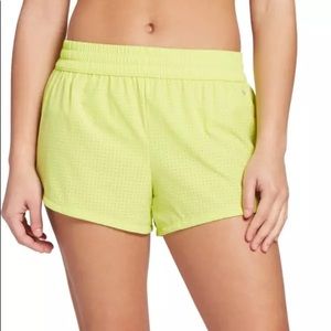 DSG Women's Stride Mesh Shorts